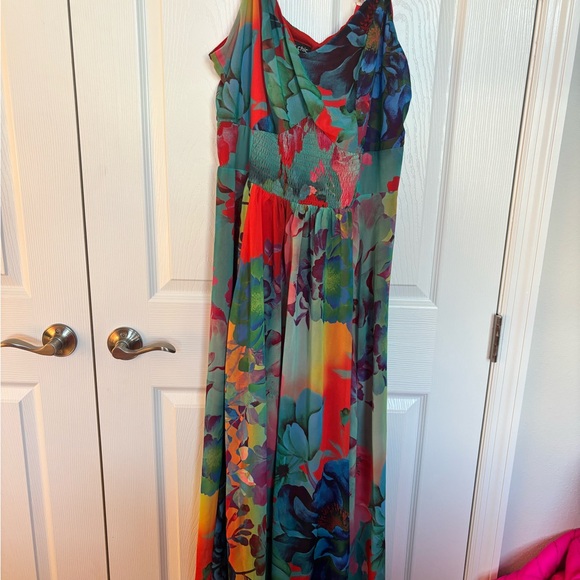 Floral Multicolor Maxi Dress - Picture 1 of 2